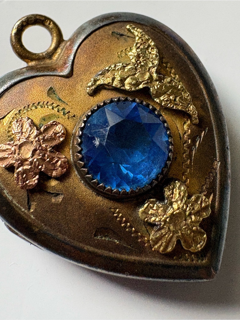 Antique Vintage Gold Heart Locket Pendant